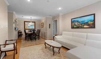 20322 BEECHWOOD Ter 202, Ashburn, VA 20147