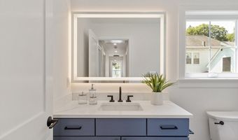 42 Hillside Ave, Bedford, MA 01730