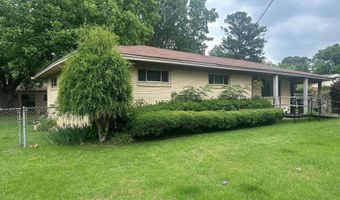 1104 W Center St, Beebe, AR 72012