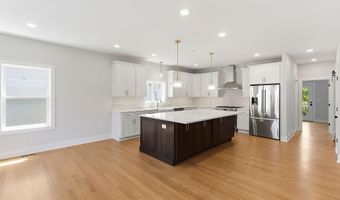 56 W Washington Ave, Atlantic Highlands, NJ 07716