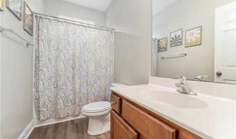 197 Parkview Ln, Advance, NC 27006