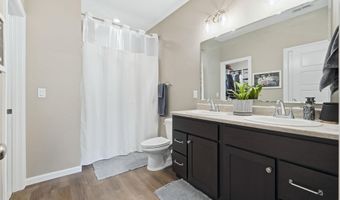 5329 Greyson Heights Dr, Auburn, IN 46706