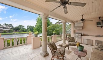 19323 Links Ct, Baton Rouge, LA 70810