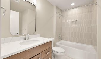 8613 MELWOOD Rd, Bethesda, MD 20817