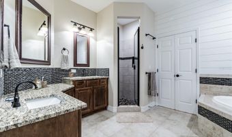 539 TREVISO Dr, Apollo Beach, FL 33572