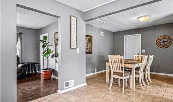 233 W 5th St, Adrian, MO 64720