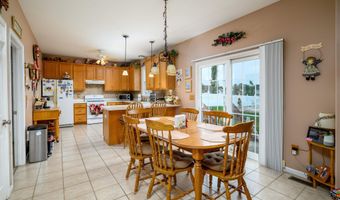 37 Hannah Lee Rd, Barnegat, NJ 08005