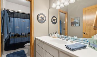 727 Fahlstrom Pl, Afton, MN 55001
