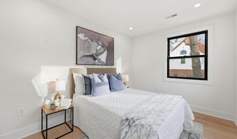 9200 CEDAR Ln, Bethesda, MD 20814