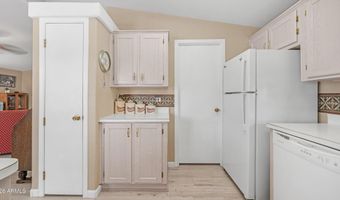 2400 E BASELINE Ave 197, Apache Junction, AZ 85119
