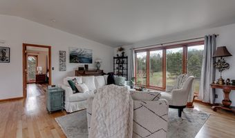 E7009 Jackson Rd, Algoma, WI 54201