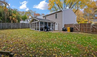 249 OVERLEAF Dr, Arnold, MD 21012