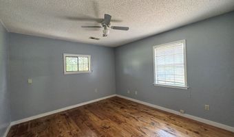1460 Mount Olivet Rd, Batesville, MS 38606