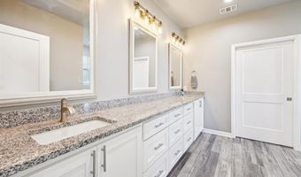 360 Rolling Ranch Blvd, Alvord, TX 76225