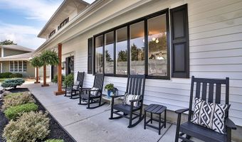 715 Edgewater Dr, Amherst, NY 14228