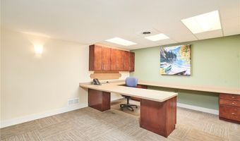 799 White Pond Dr E, Akron, OH 44320