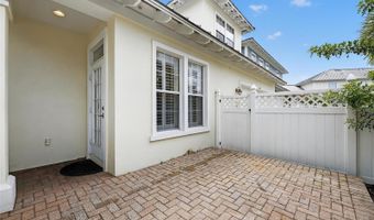123 ABERDEEN POND Dr, Apollo Beach, FL 33572