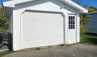 12 L St, Bangor, ME 04401