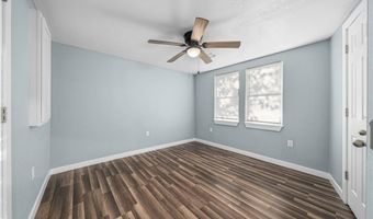 1108 9th St, Barling, AR 72923