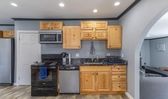 177 Birch St, Bangor, ME 04401