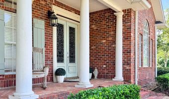 600 Techeview Dr, Berwick, LA 70342