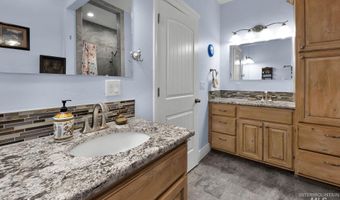 191 Clear Creek Rd, Cascade, ID 83611