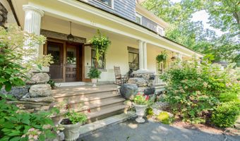 321 Guy Park Ave, Amsterdam, NY 12010