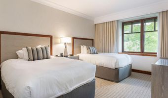 100 Bachelor Ridge Rd 3305, Avon, CO 81620