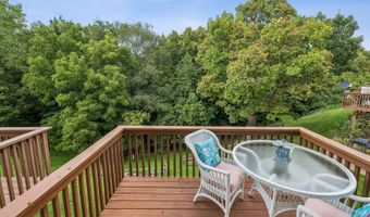 1410 Grandview Ct 1410, Algonquin, IL 60102