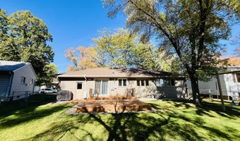 117 Elizabeth Dr, Aberdeen, SD 57401