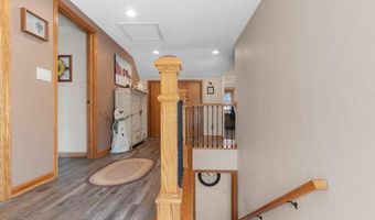 2200 S GREENVIEW St, Appleton, WI 54915