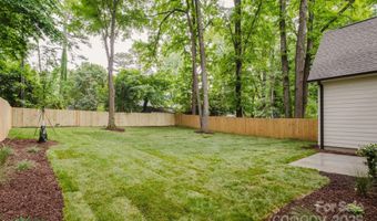 1807 Arnold Dr, Charlotte, NC 28205