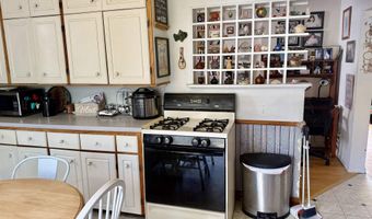 513 Walnut St, Alma, MI 48801