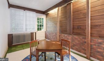 1081 WYNNWOOD Rd, Abington, PA 19001