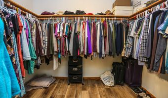 1524 N Harrison St, Aberdeen, SD 57401