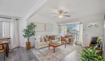 594 Mananai Pl 21T, Honolulu, HI 96818