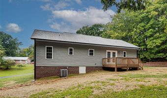 932 Friendly Cir, Asheboro, NC 27205