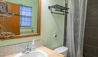 7804 Renee Cir, Benton, AR 72019