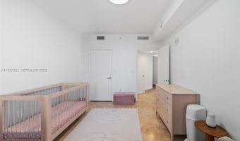 19900 E Country Club Dr 1112, Aventura, FL 33180