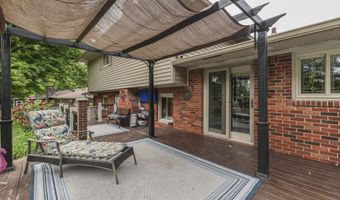 1640 Ridge Hill Ln, Indianapolis, IN 46217