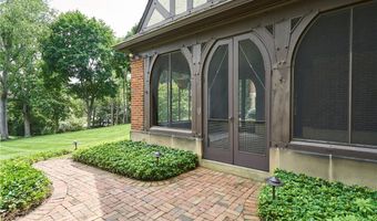 47 S Wheaton Rd, Akron, OH 44313