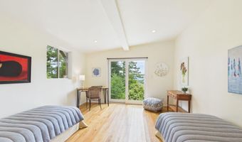 7090 Fickle Hill Rd, Arcata, CA 95521