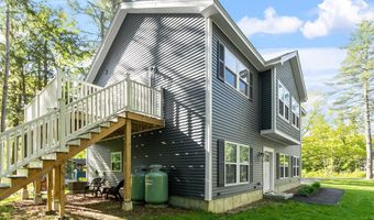 28 Colony Dr, Barnstead, NH 03225