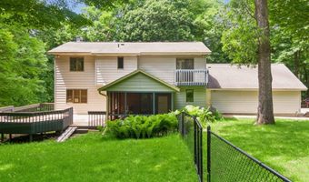 3355 Trading Post Trl S, Afton, MN 55001