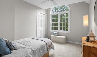 41 Nancy Dr, Ashland, MA 01721