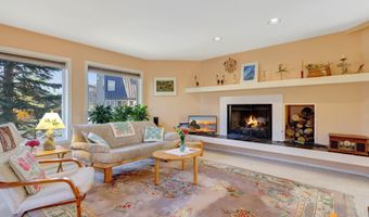 1854 Buccaneer Pl, Anchorage, AK 99501