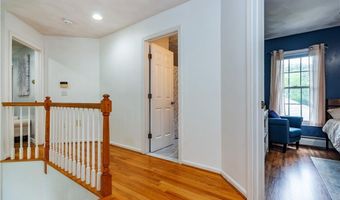 195 Oakland Beach Ave, Warwick, RI 02889
