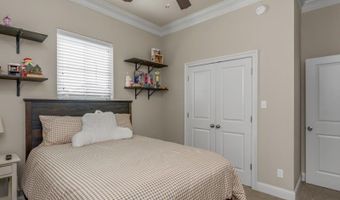 510 Linden Cir, Benton, LA 71006