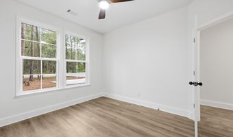 579 Sams Point Rd, Beaufort, SC 29907