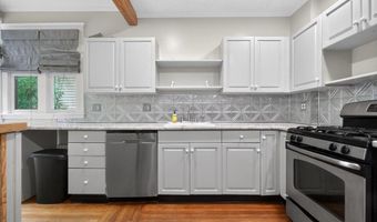 852 Myrtle Ave, Albany, NY 12208